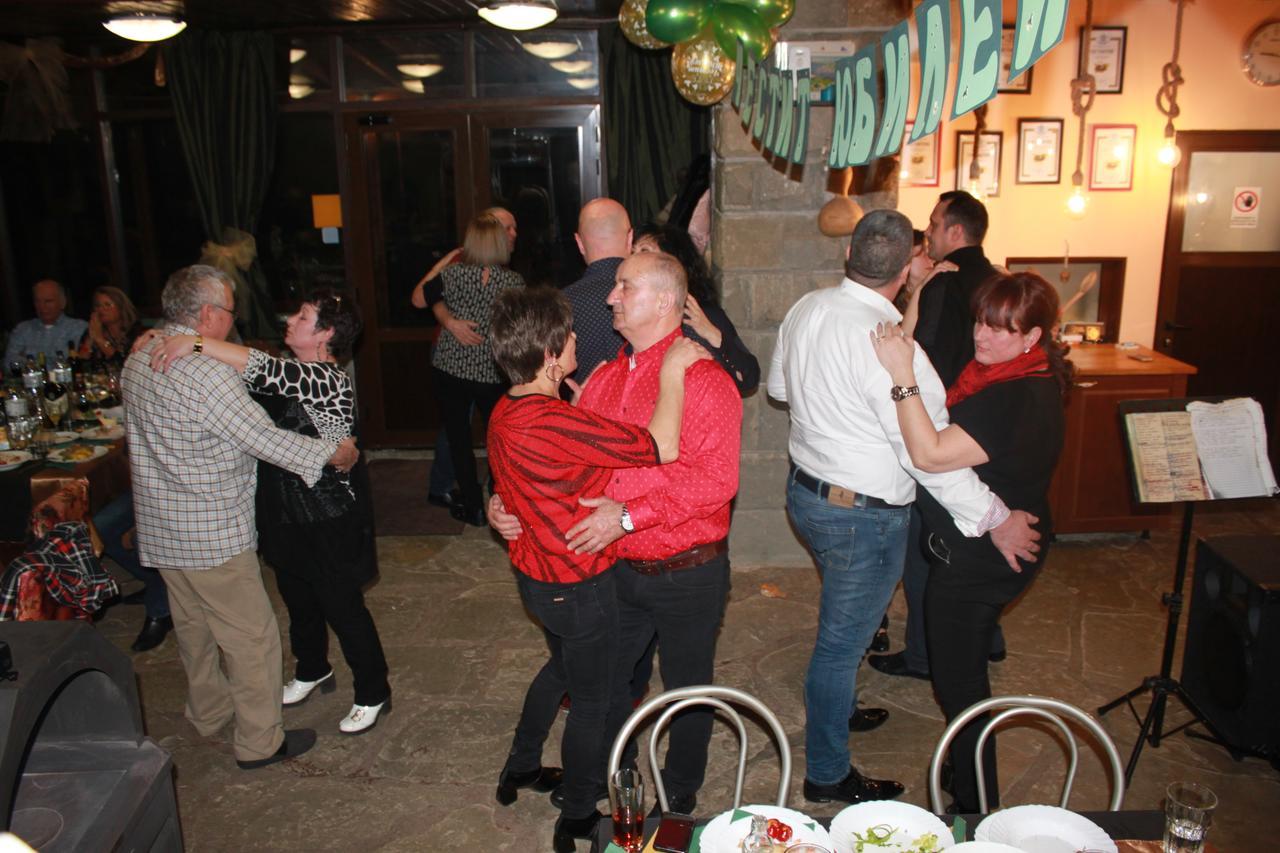 Chervena Lokva Guest House Daskalov מראה חיצוני תמונה