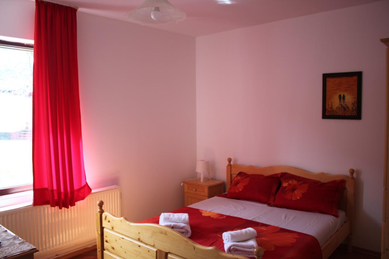 Chervena Lokva Guest House Daskalov מראה חיצוני תמונה