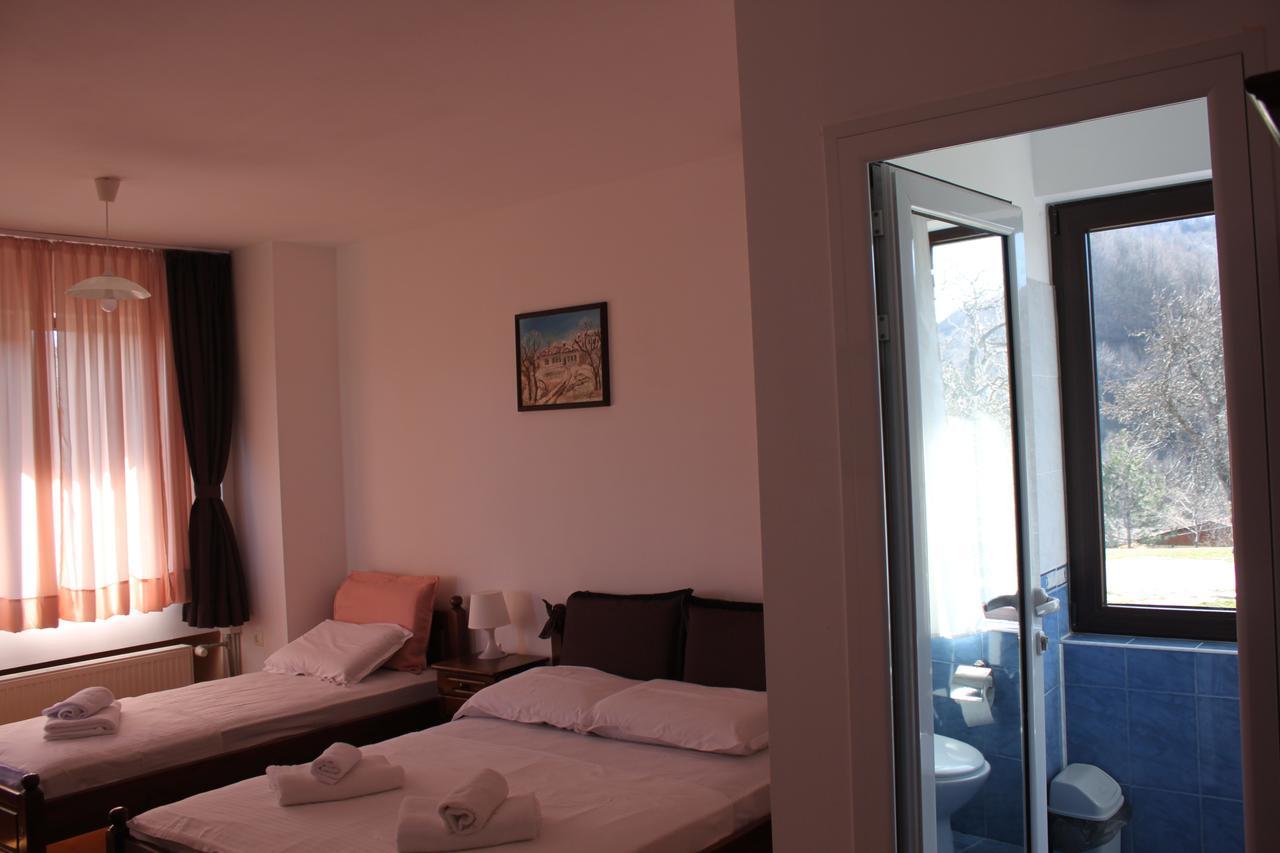 Chervena Lokva Guest House Daskalov מראה חיצוני תמונה