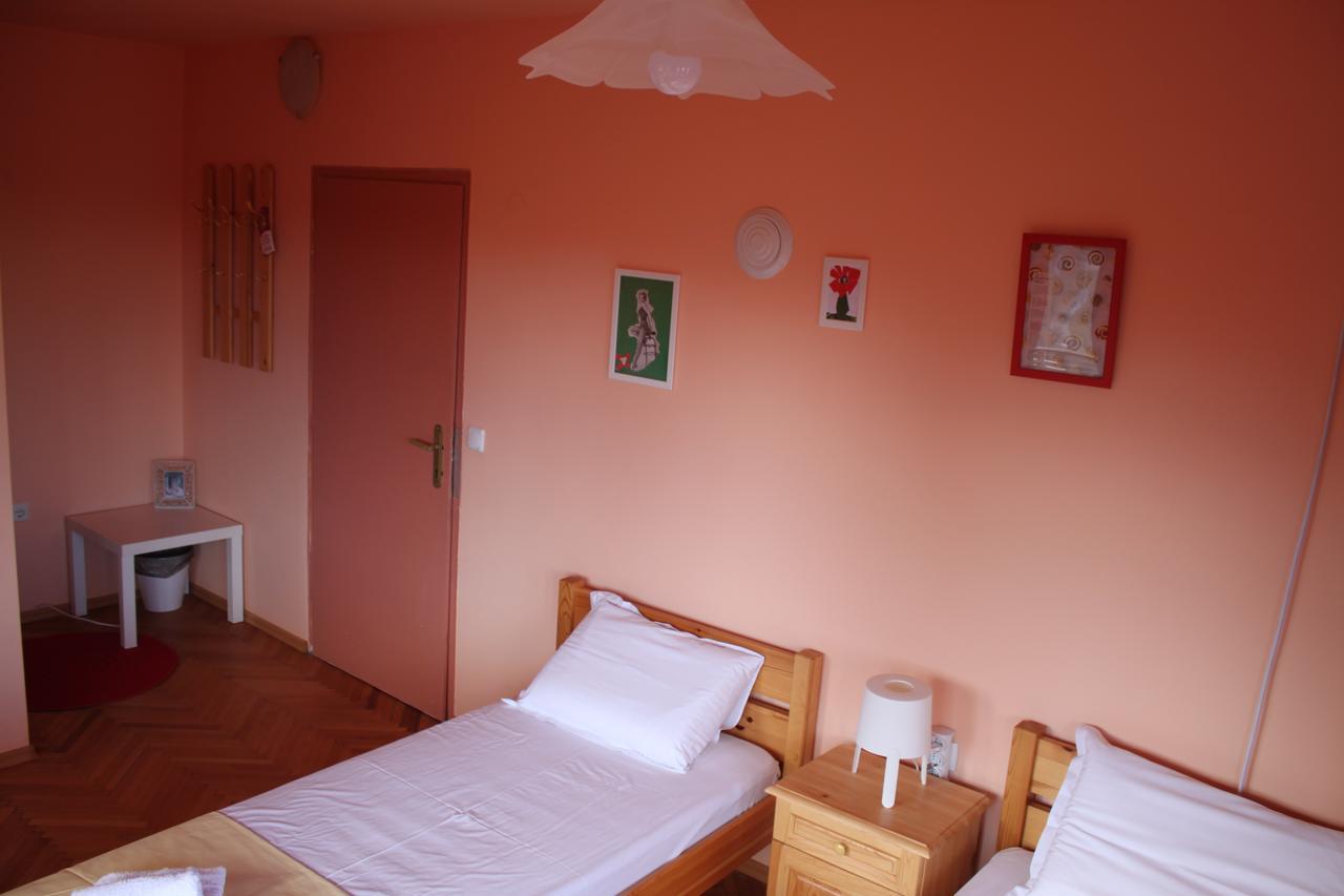 Chervena Lokva Guest House Daskalov מראה חיצוני תמונה